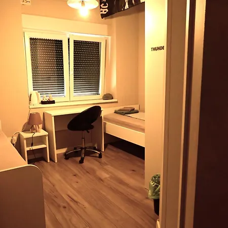 Rock ゲストハウス 3*