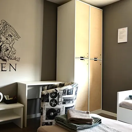 Rock Πανσιόν 3*