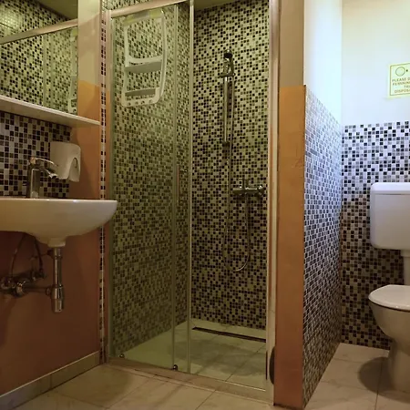 Rock Πανσιόν Πούλα